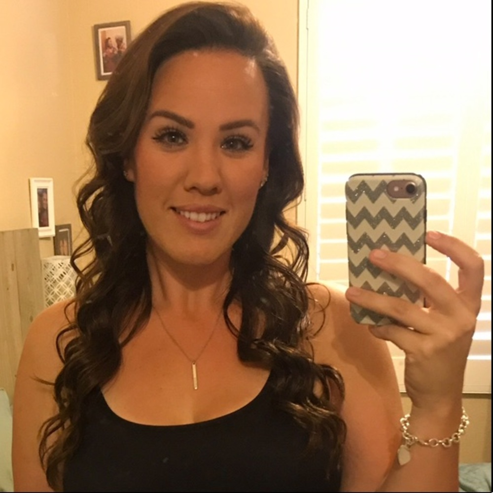 Meet your Posher, Jaclyn
